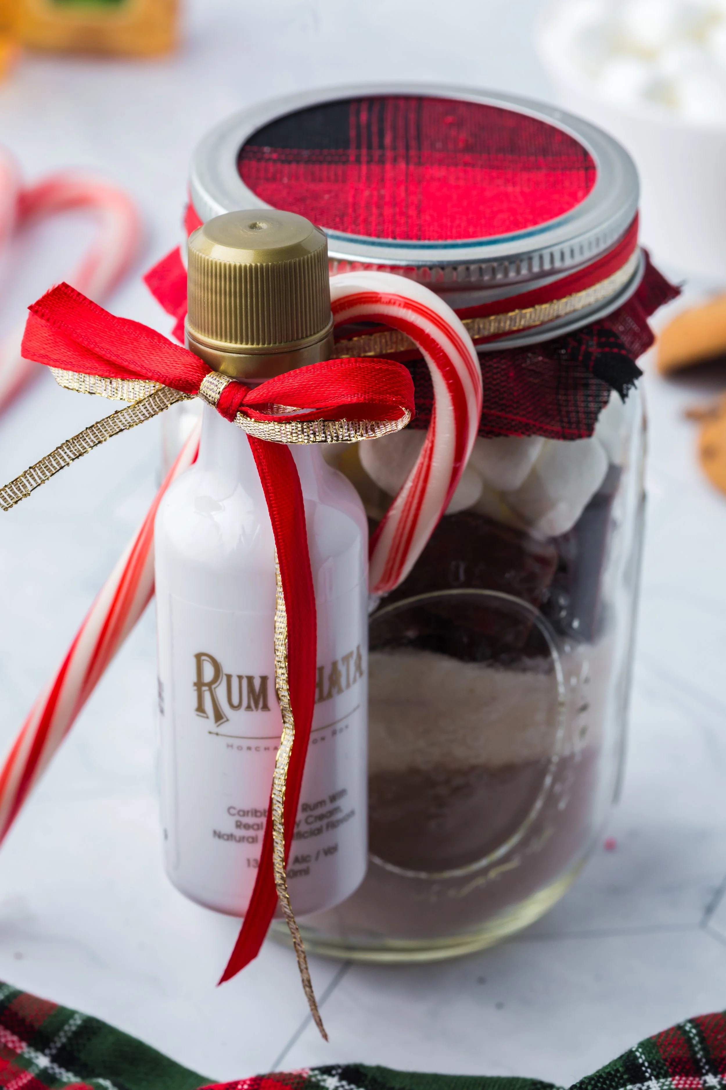 Boozy Hot Chocolate Gifts (11).jpg