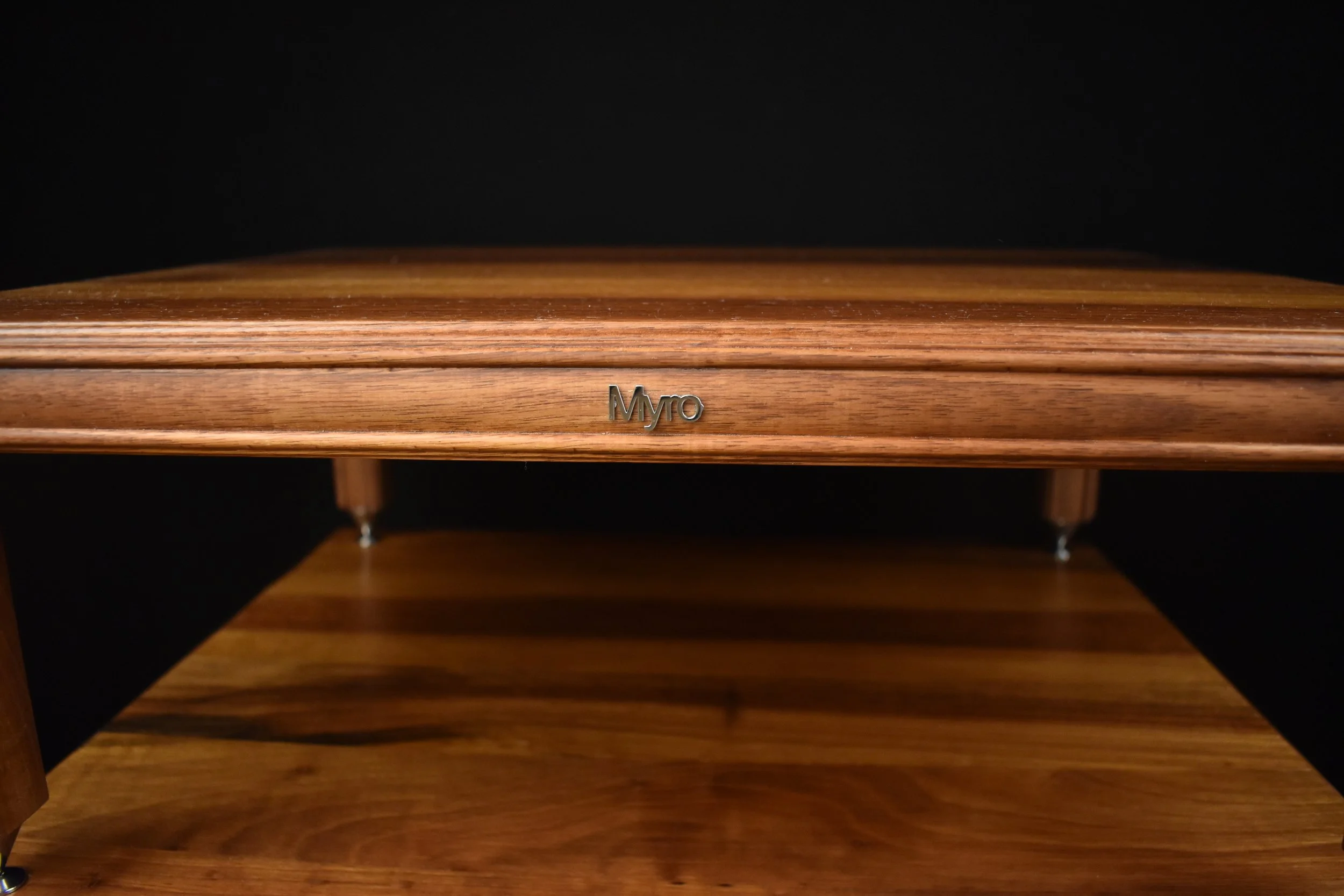 Myro classic in Nussbaum
