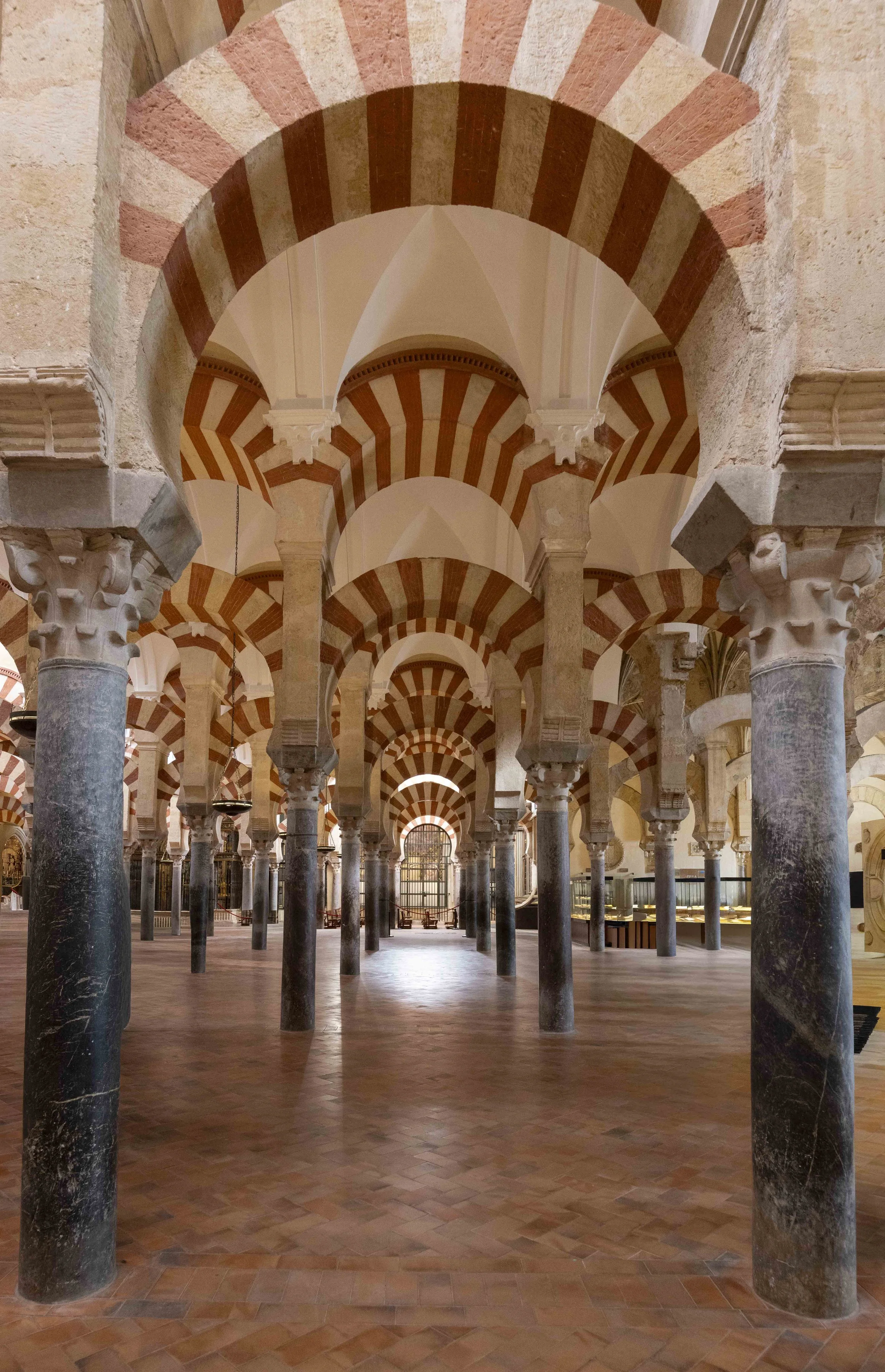 Moorish arches 