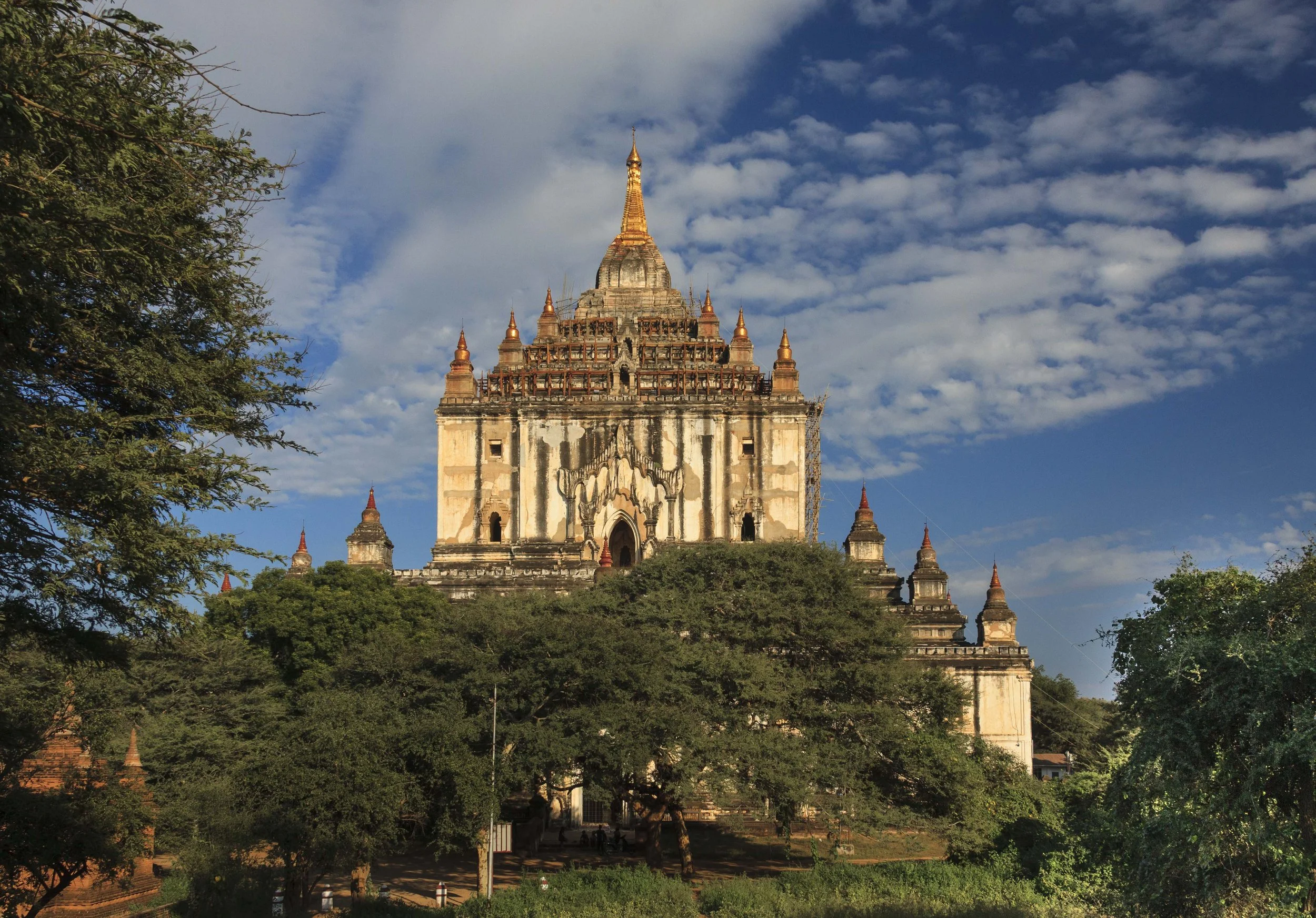 Bagan-1328.jpg