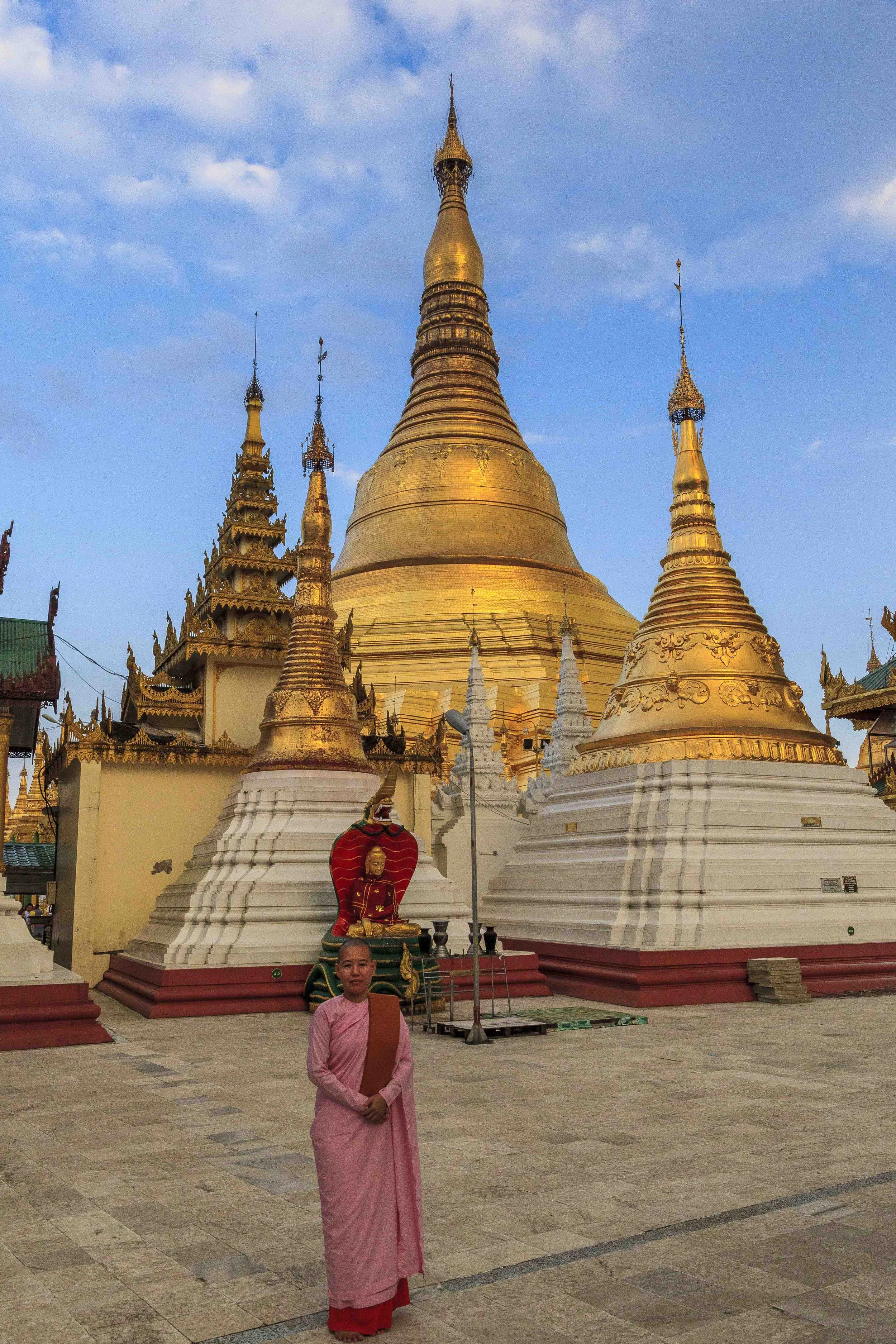 Yangon - Shwedagon Pagoda-0852.jpg