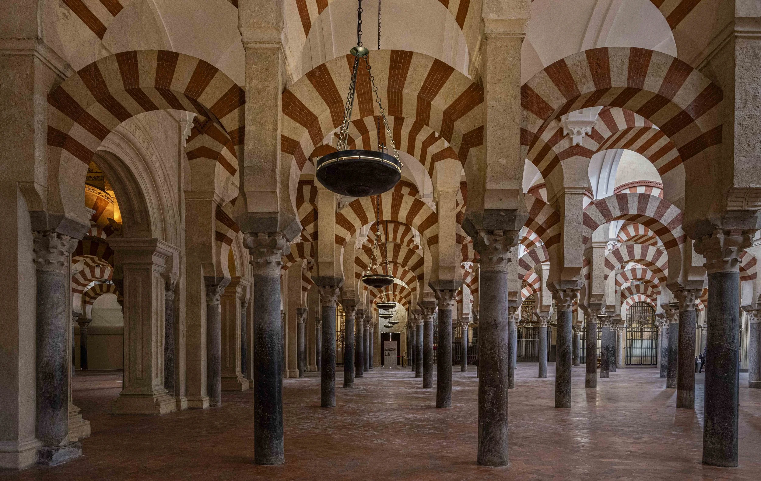 Moorish arches 
