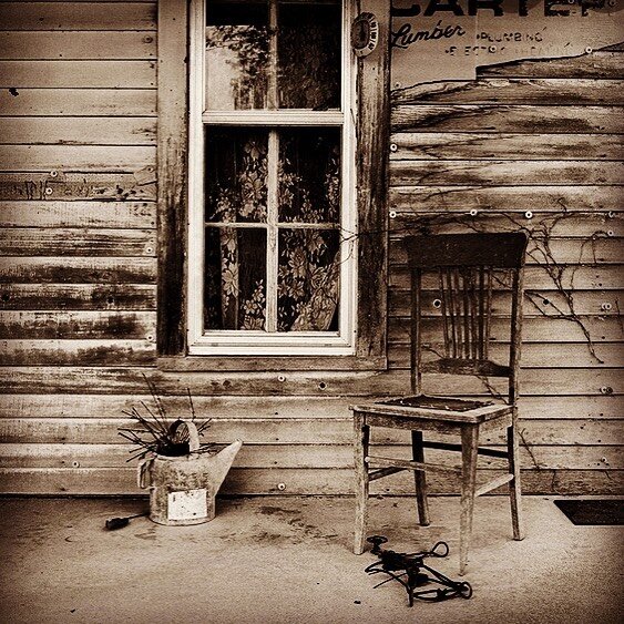 Come take a seat on this old beat-up porch in Southern Alabama. A man named Cowboy Sammie will come sit beside you, shortly. I&rsquo;ll be there as well, but we&rsquo;ll let Cowboy do all the talking. He has a story to tell:
MischkeRoadshow.com Episo