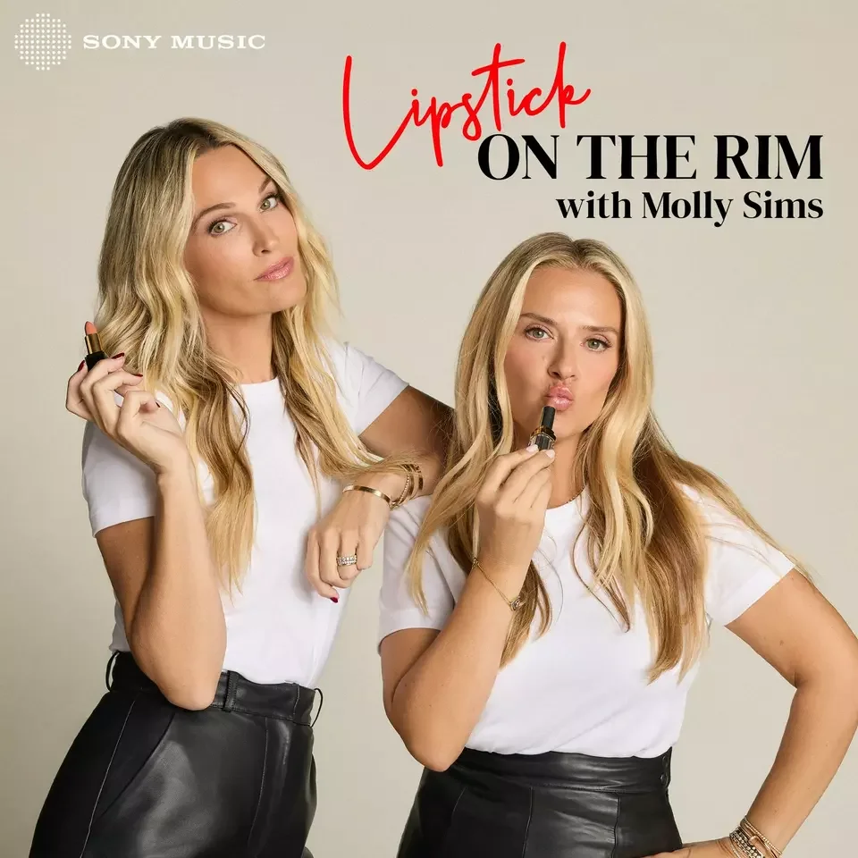 Jennifer Chaiken &amp; Emmalee Bierly Featured on Lipstick on the Rim with Molly Sims