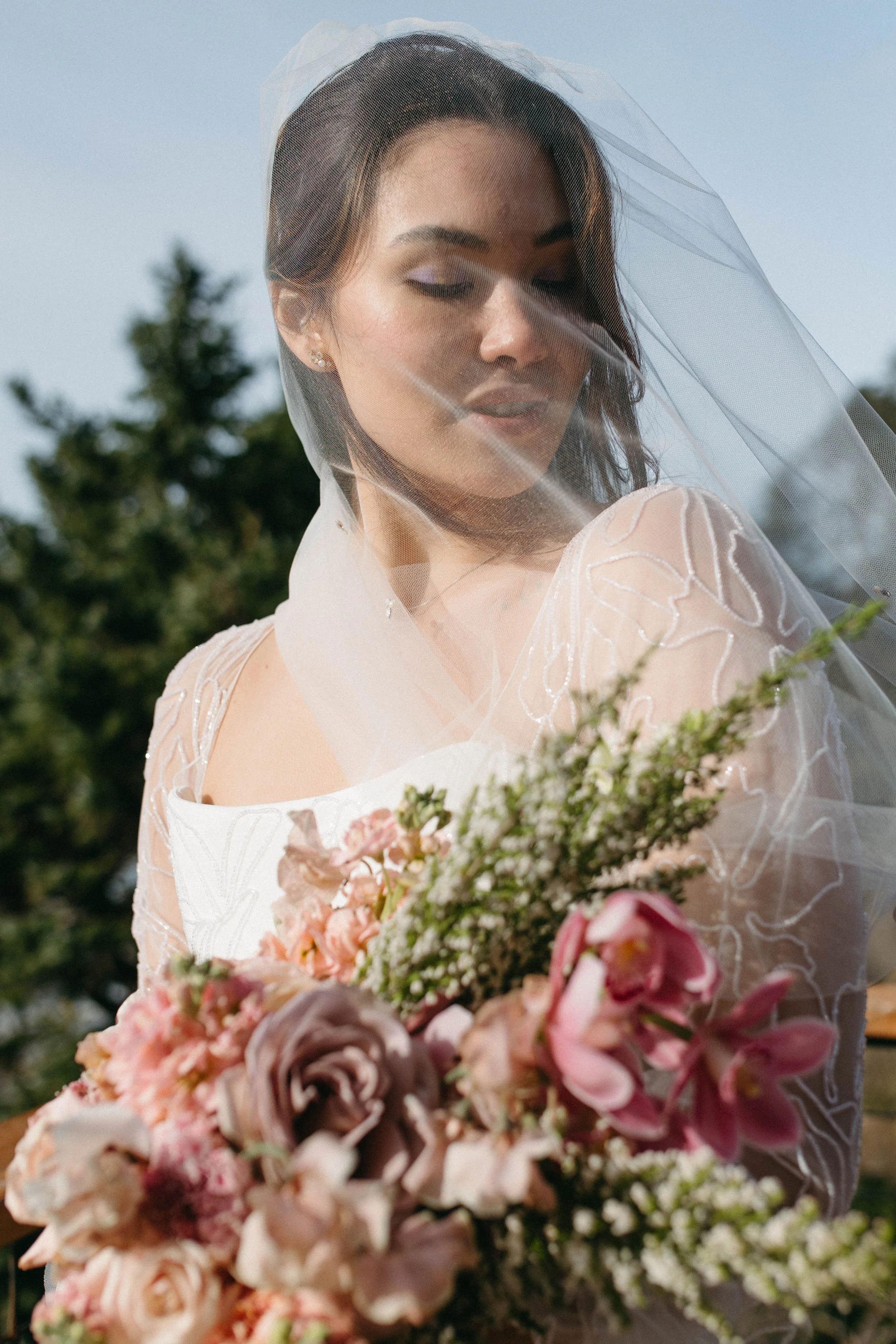 Myla Li Photos Seattle Film Wedding Photographer