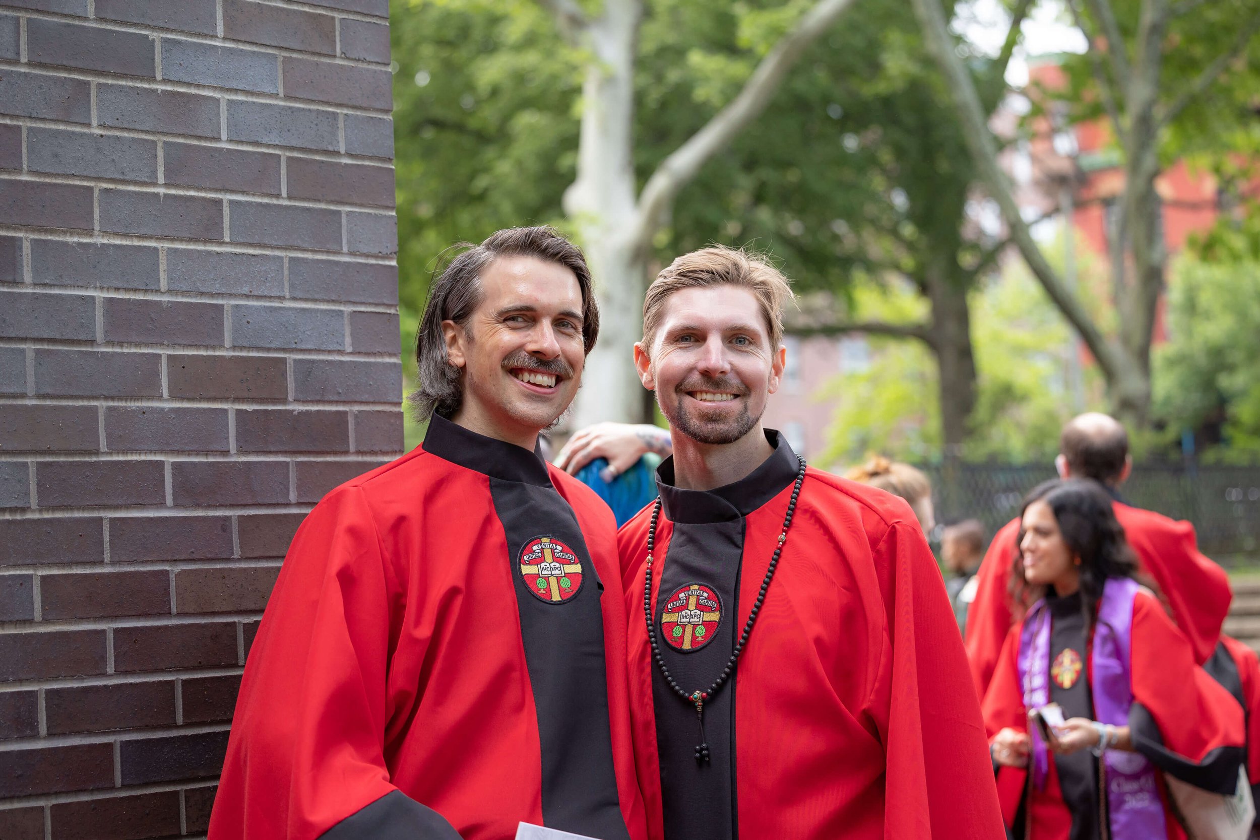 Thomas Walker, MDiv BIE '22 (right)