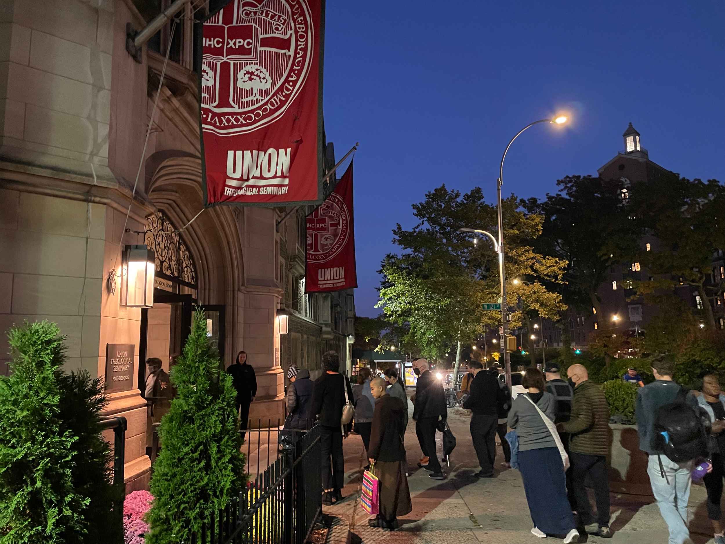 Heading into James Chapel. 