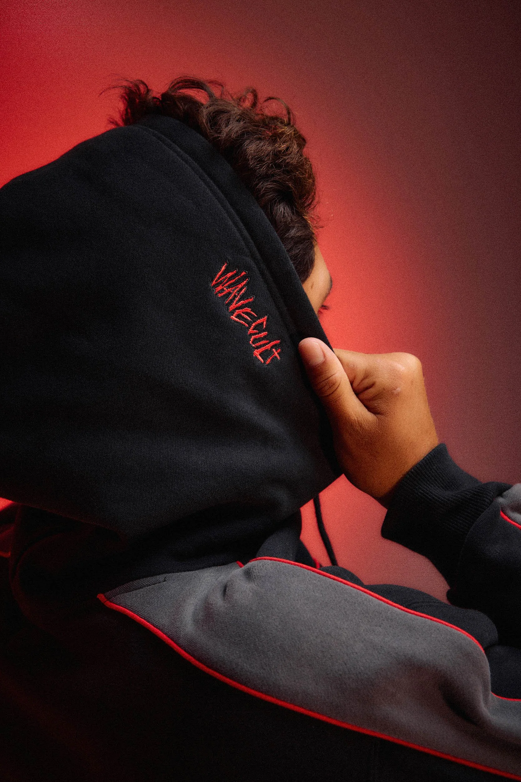 ON_FAHO26_WAVECULT_STUDIORED_043.jpg