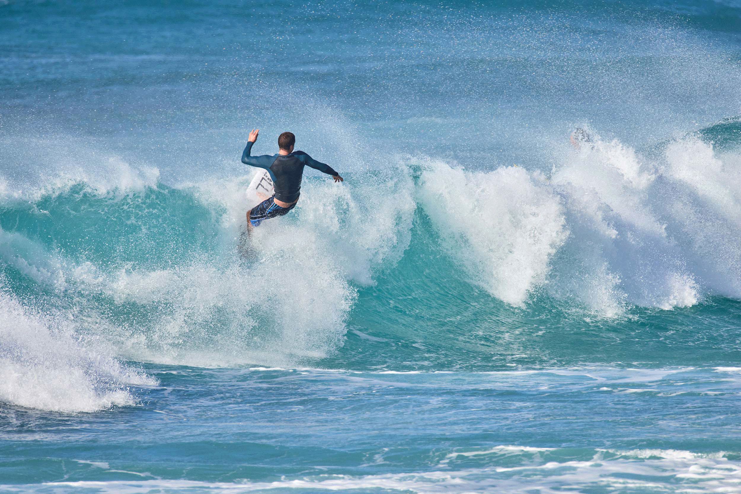 ON_SU26_HAWAII_DAY4_ACTION_HIRES_033.gif
