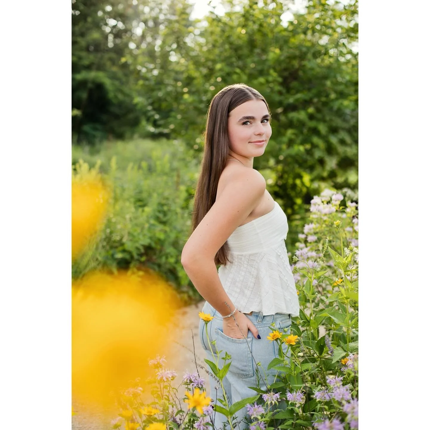 Ruby T. 2026 Senior - NOW BOOKING 2027 seniors #highschoolseniorphotographer #seniorpictures #highschoolseniorportraits #seniorportraits #minneapolisseniorphotographer edinaseniorphotographer minnetonkaseniorphotographer graduate bethanymeister south