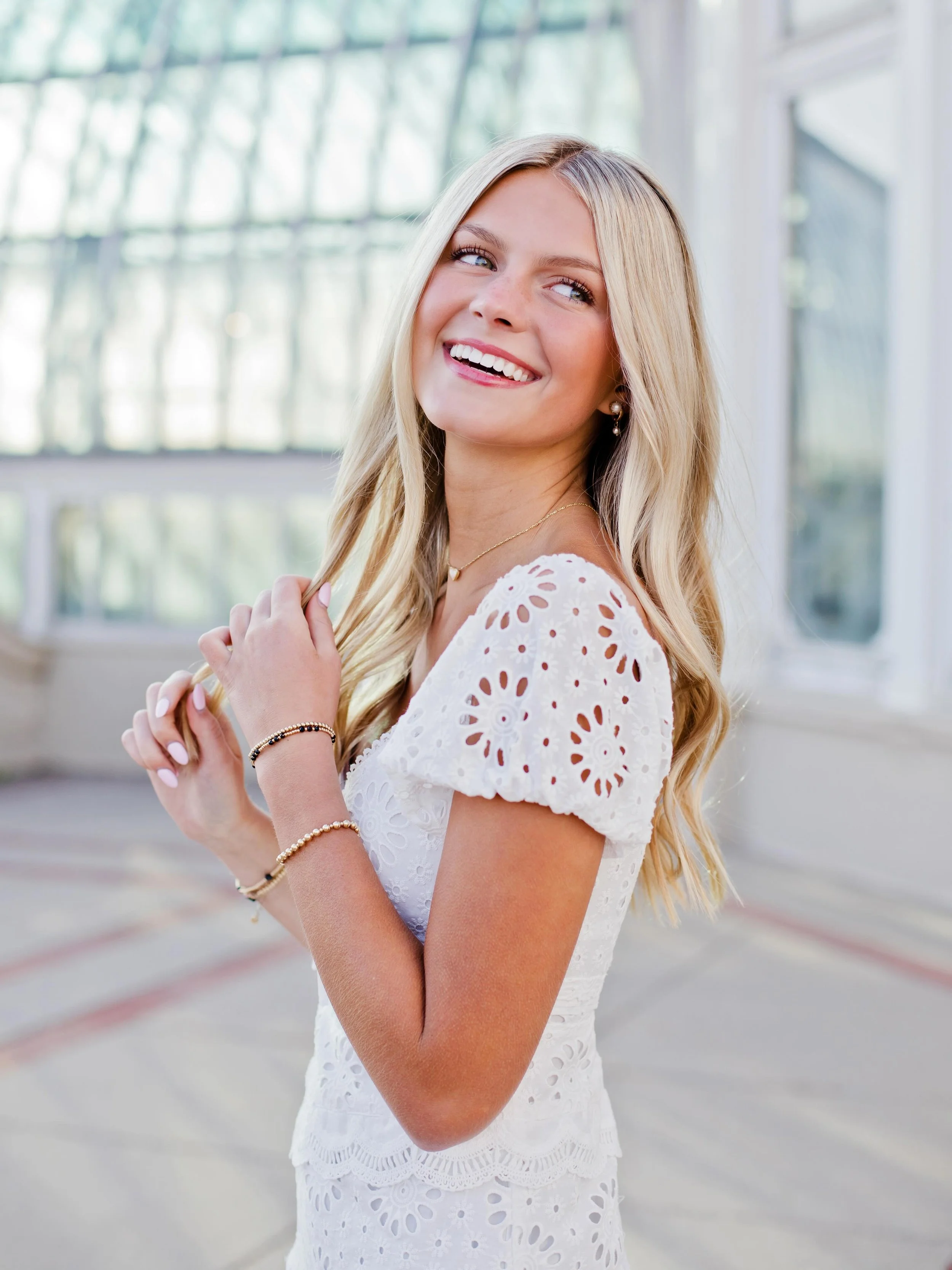 NOW BOOKING 2027 SENIORS! There are still a few dates left on my calendar this season! Save your date today! #minnesotaseniorphotographer #minneapolisseniorphotographer #edinaseniorphotographer #wayzataseniorphotographer #mnseniorphotographer