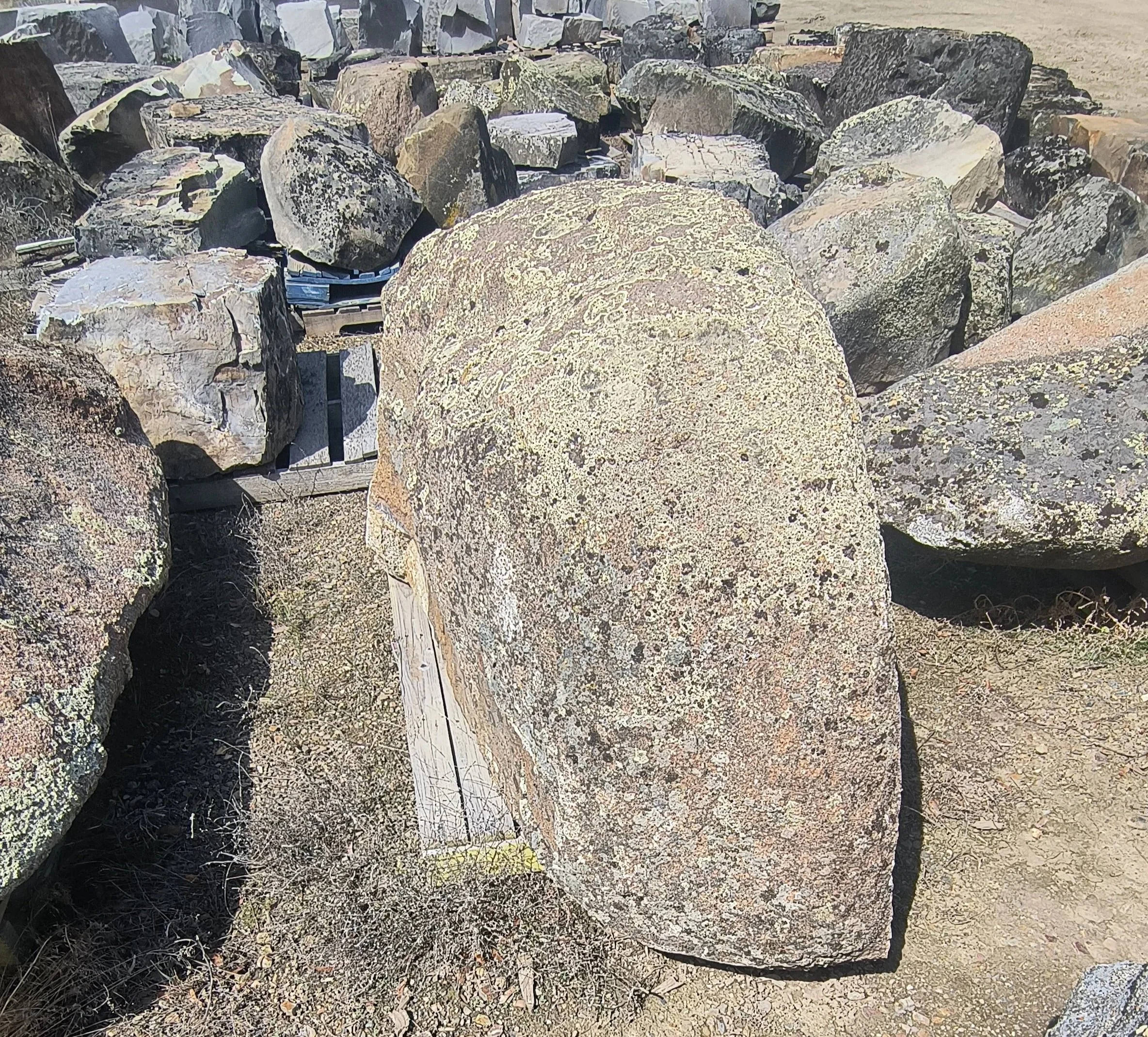 Johnny Moss Boulders