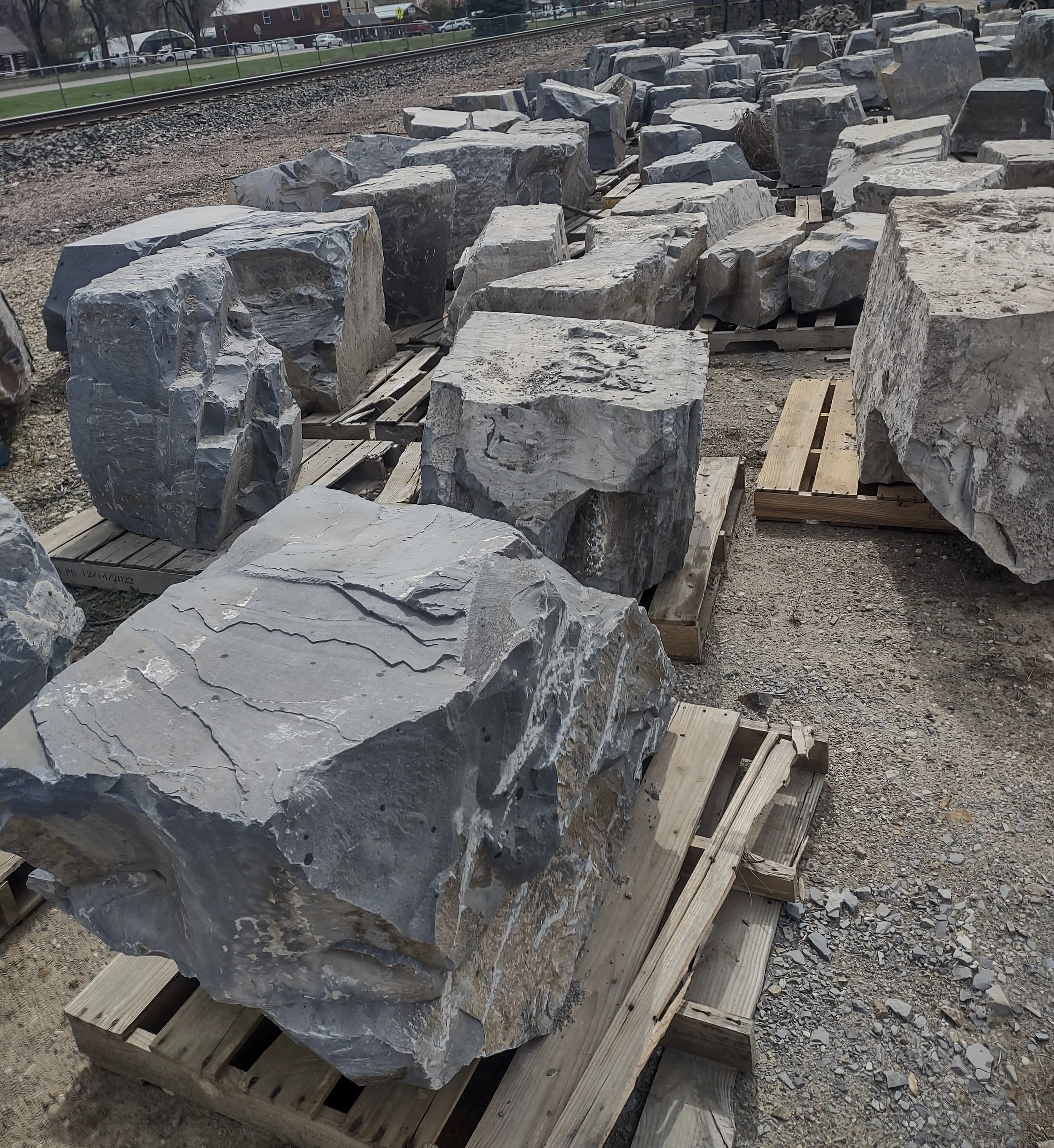 Grey Mountain Blocky Boulders