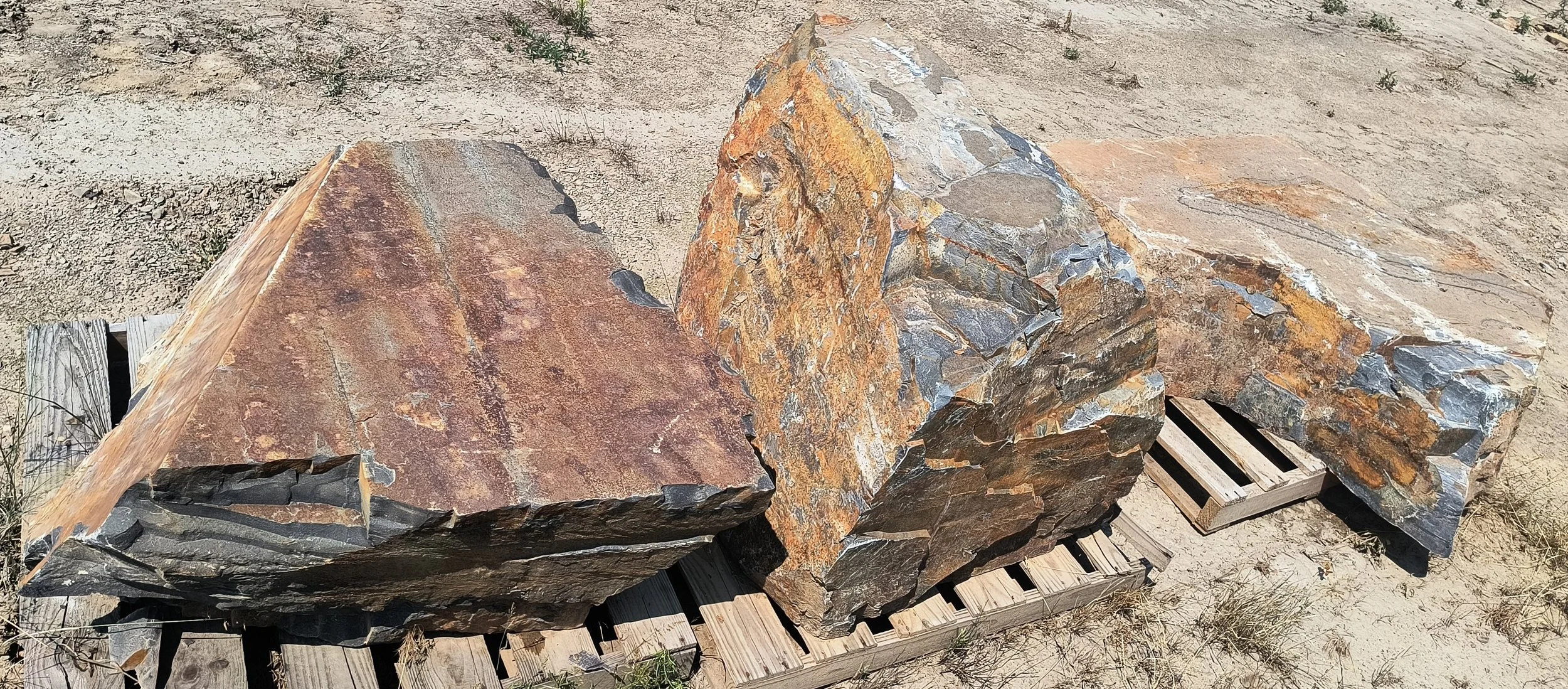 Locust Hill Blocky Boulders