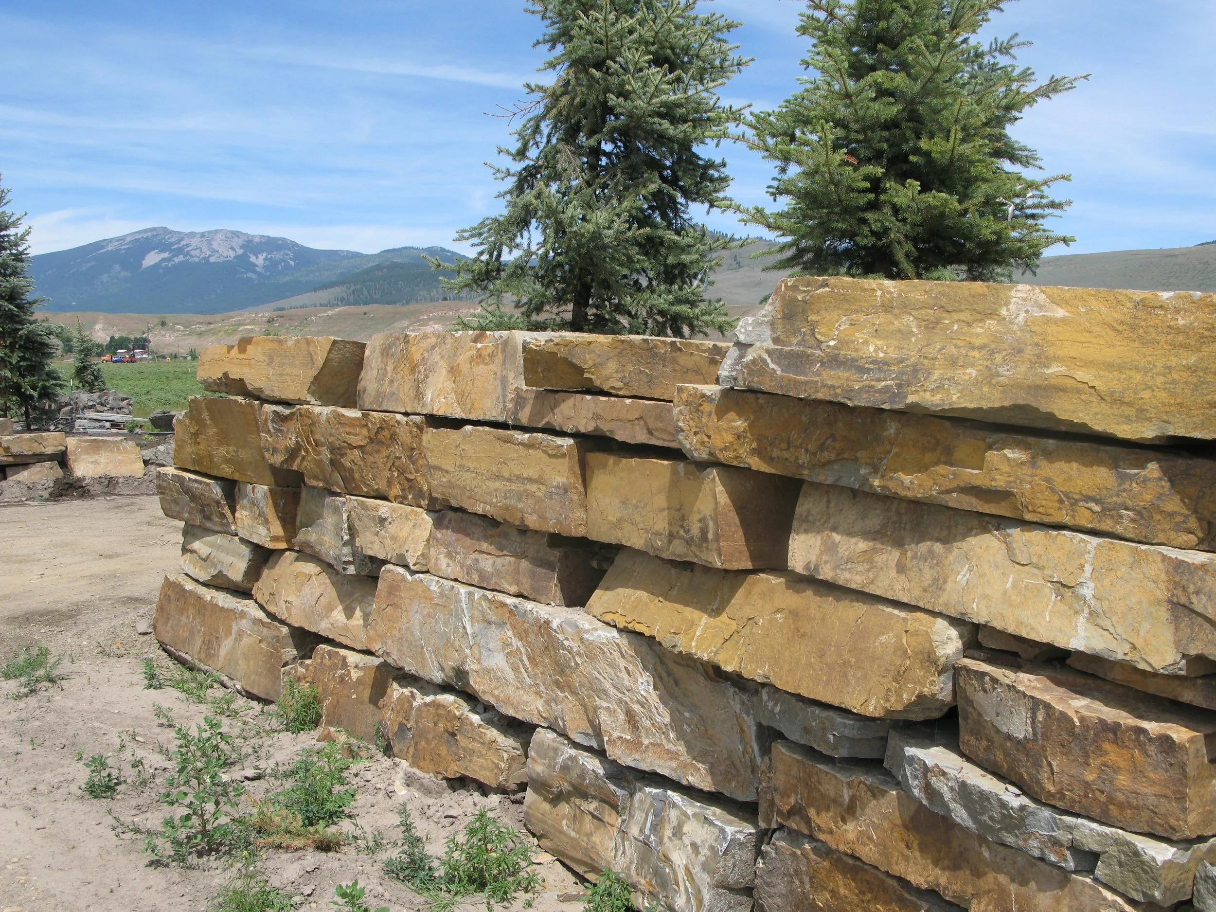 sage hills blocky boulders (1).JPG