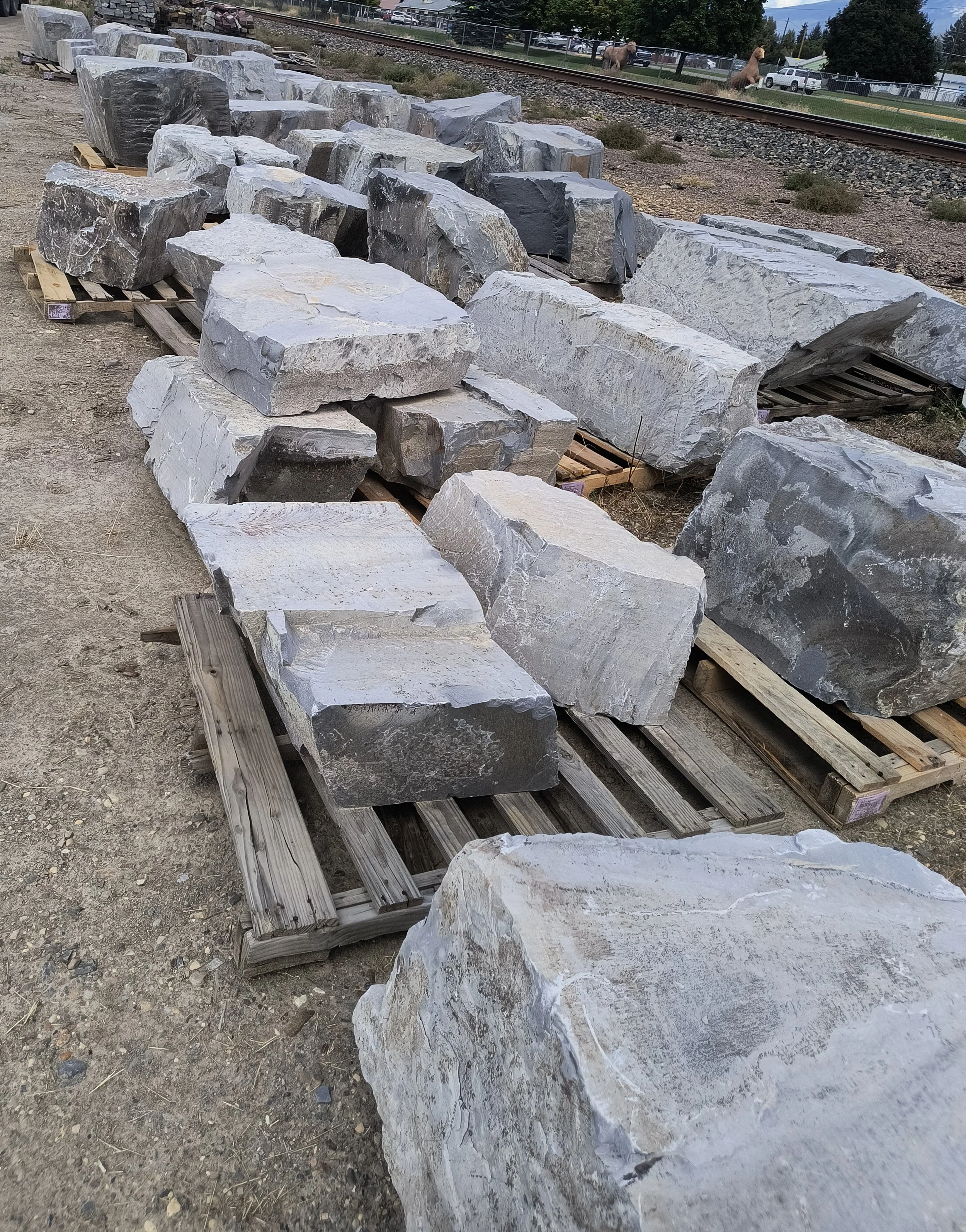 Grey Mountain Blocky Boulders