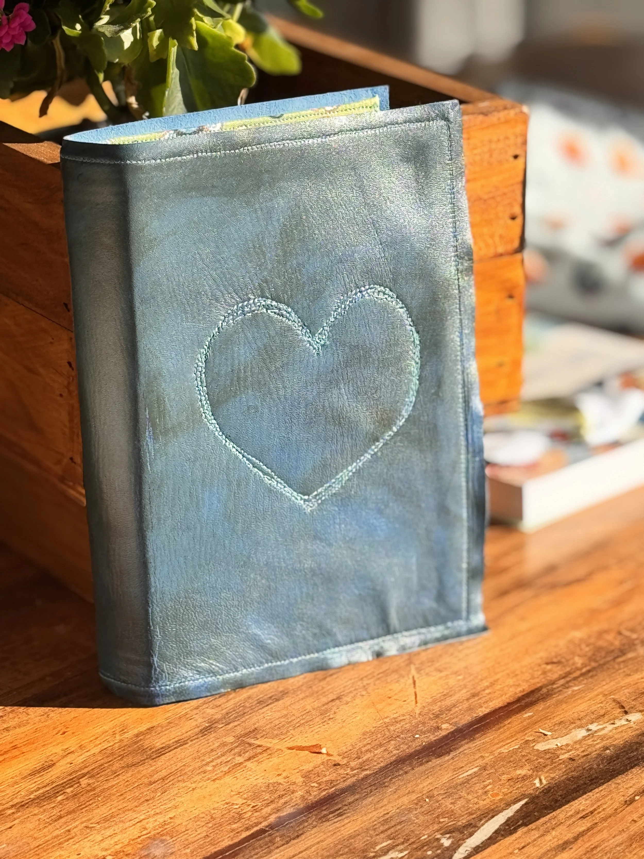 Freehand Machine Sewn Heart.jpeg
