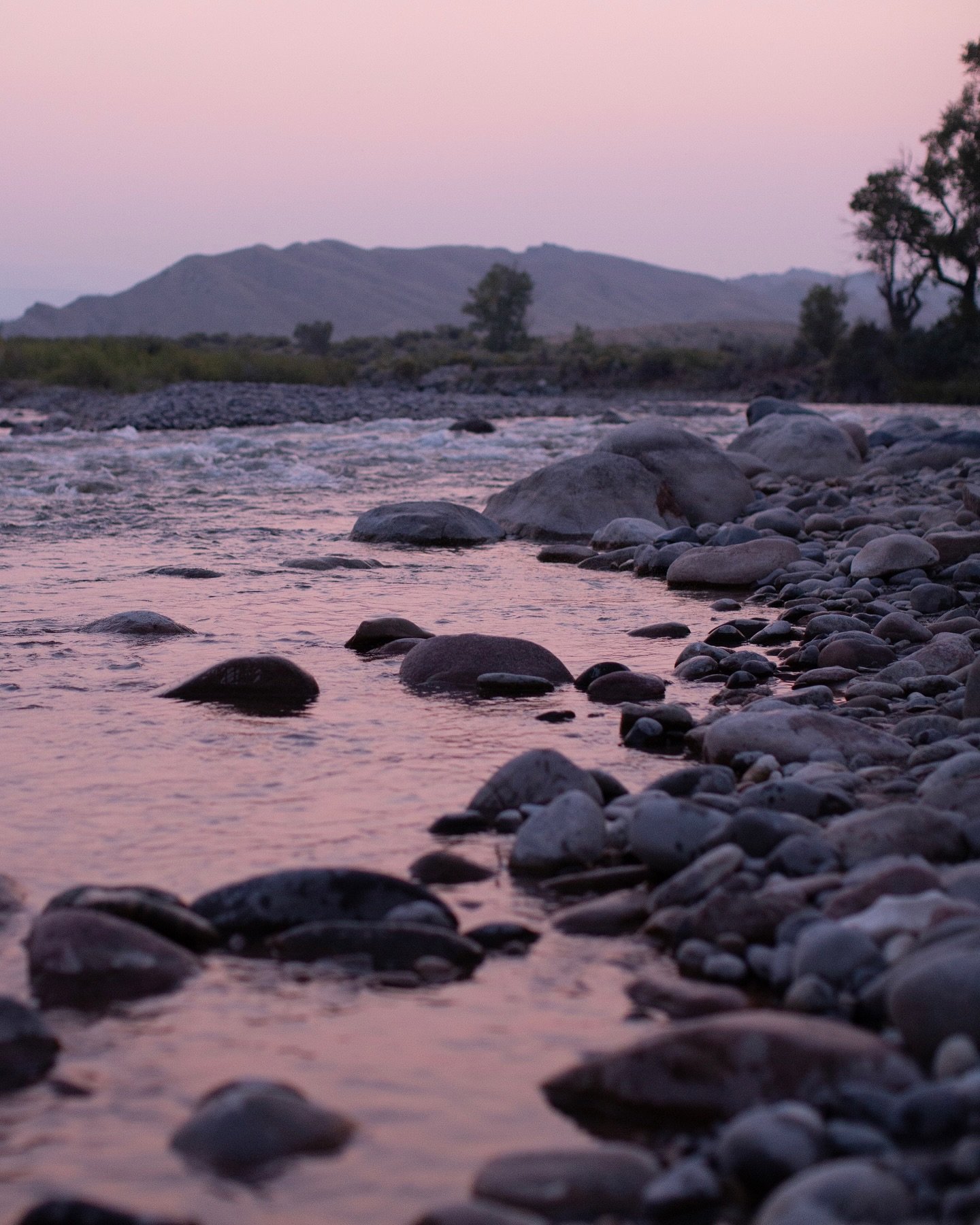 Just one of the things that I love about photography&hellip;..

How you can be instantly transported to another time and place.

#Wyoming #307 #goodlife #wyolife #windriver #angler #wyomingphotographer