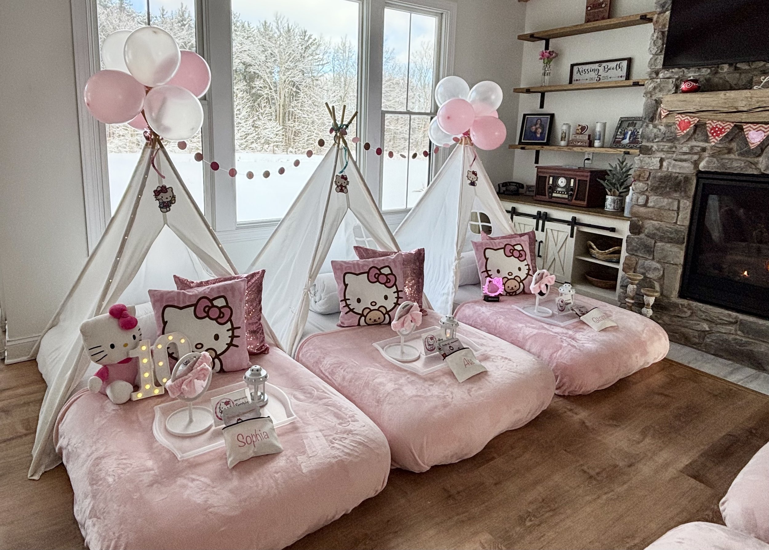Hello Kitty