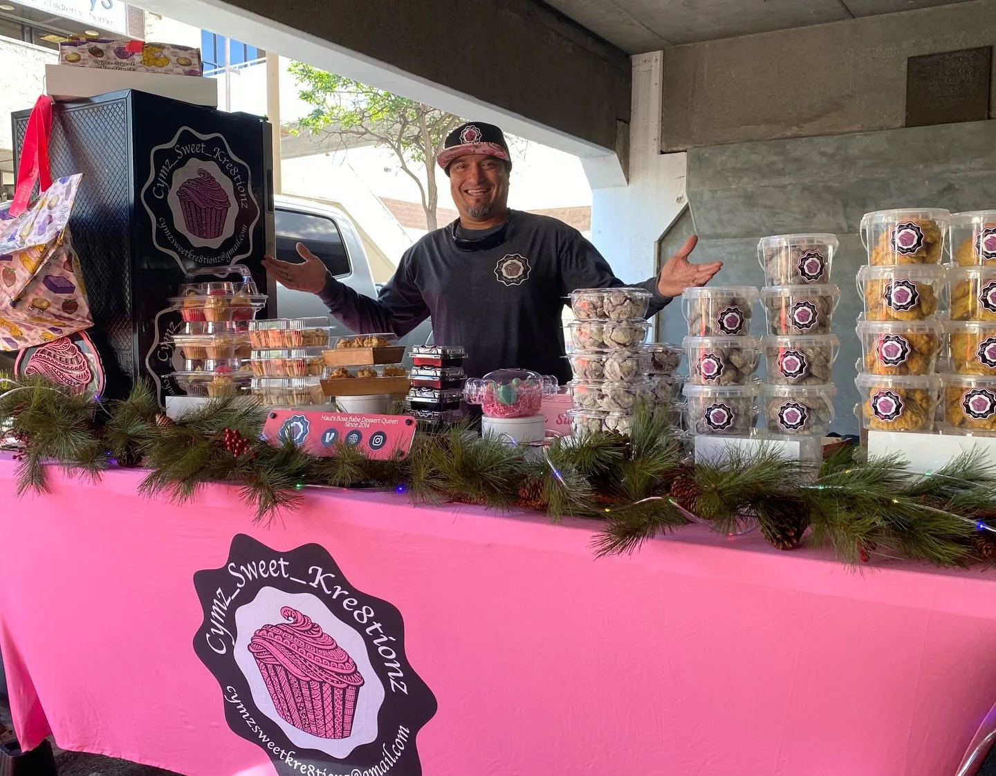 Looking forward to seeing all your beautiful cheerful faces at our events this week. 

Catch the MAUI BOSS BABE DESSERT QUEEN + the DESSERT KING at these local events this week 🙌🏼🤌🏼👇🏾
&mdash;&mdash;&mdash;
📍Friday 12/5  @wailukufirstfriday 6p-