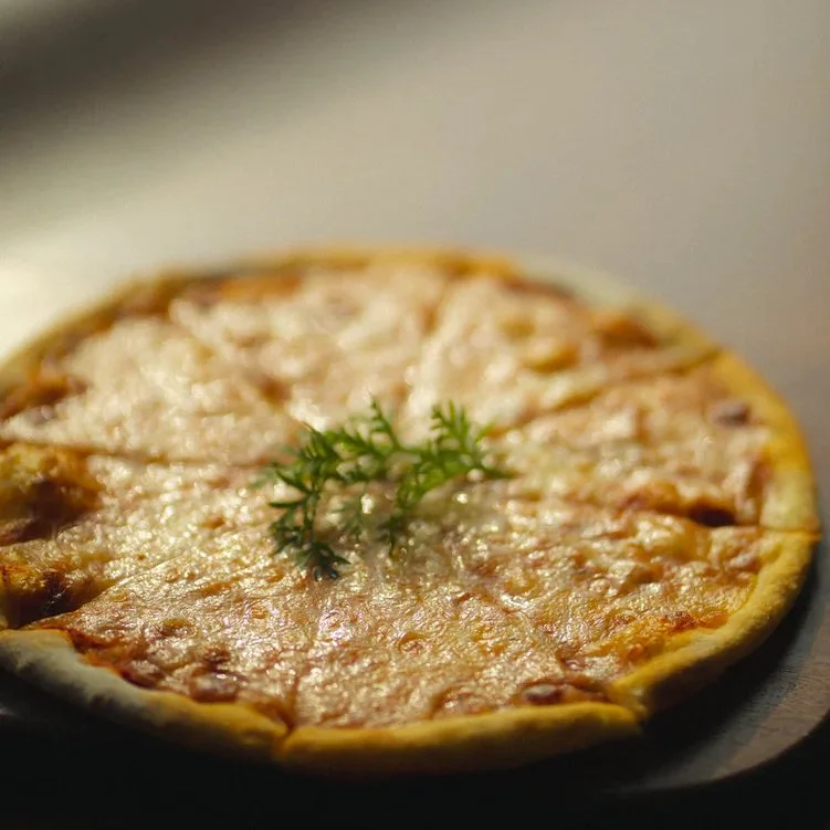 Whole Grain Pita Pizza, With A Citrus Vinaigrette Side Salad