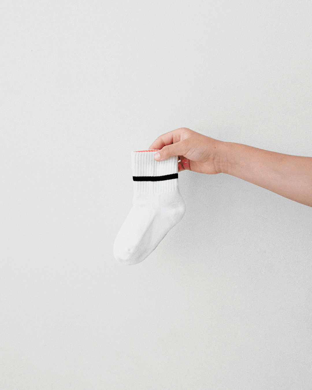 10BARETOES by RYAN McGRATH Brand Development, Creative Direction, Product and Web Design, Kids Socks, Live Light, Design Portfolio, Creative Director, BTS Group Jupiter, FL. and Los Angeles, Marketing and Creative Agency Small Business Designers Logo