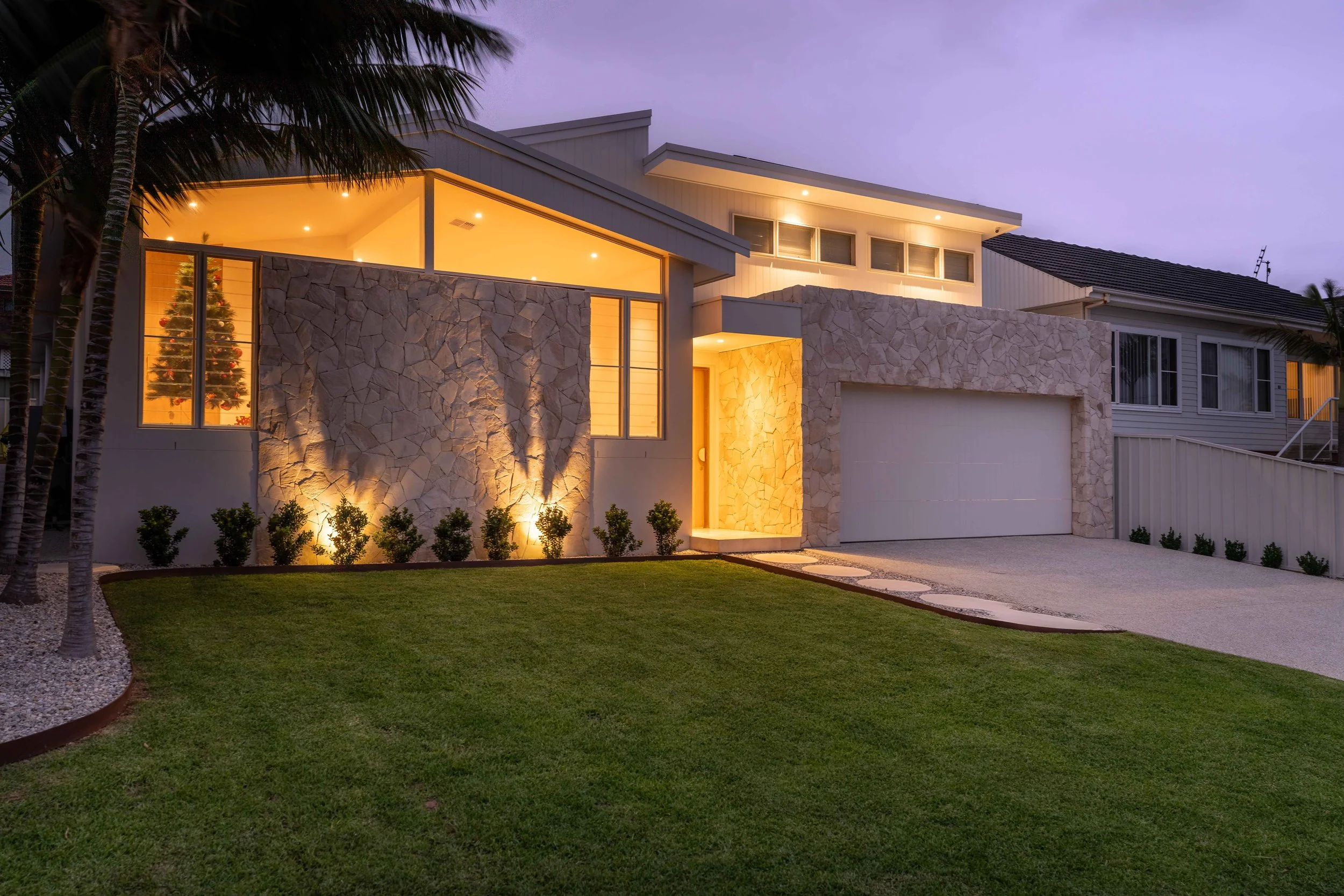 16 Matthews Crescent (1 of 2)-2.jpg