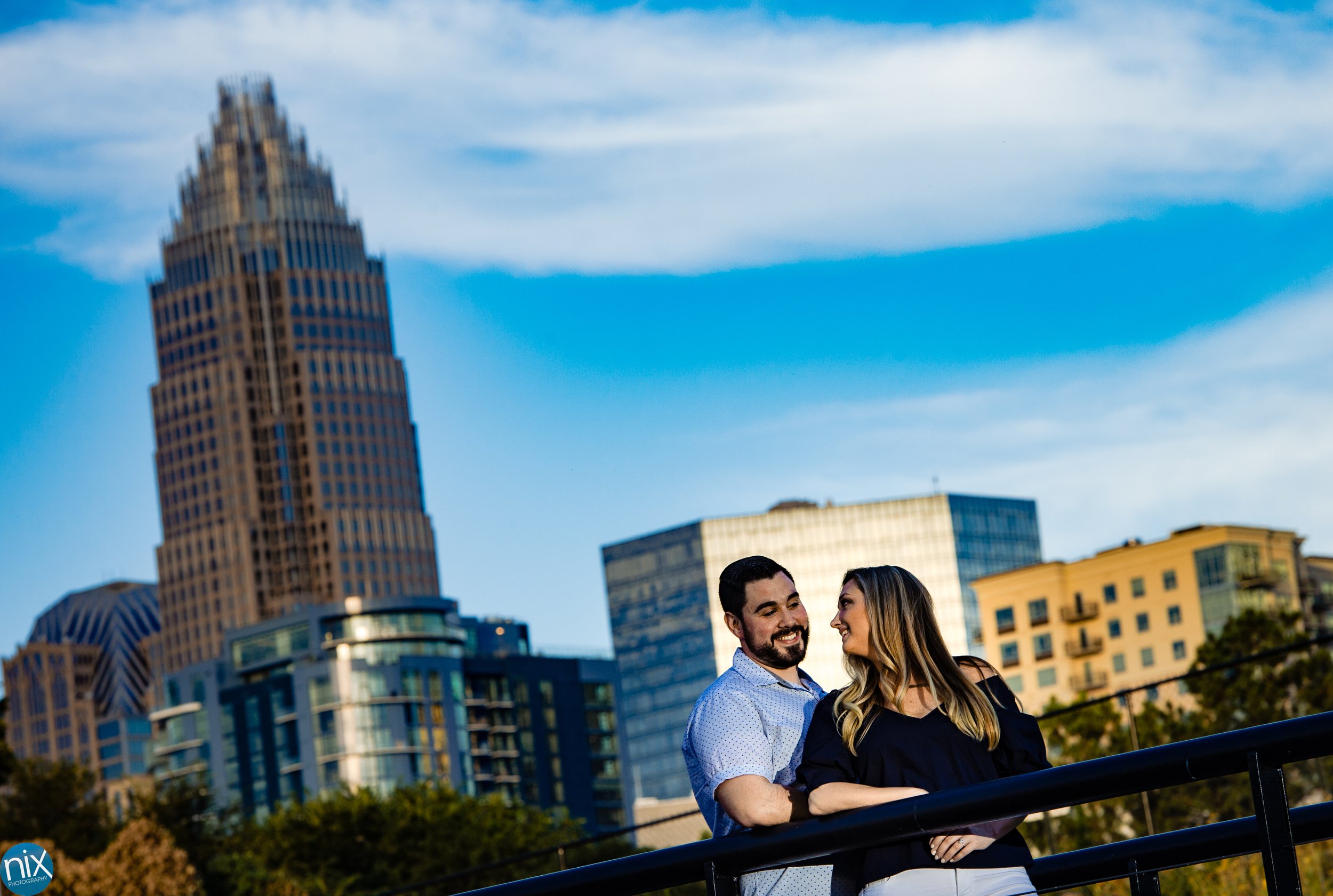 charlotte_skyline_engagement_photography.jpg