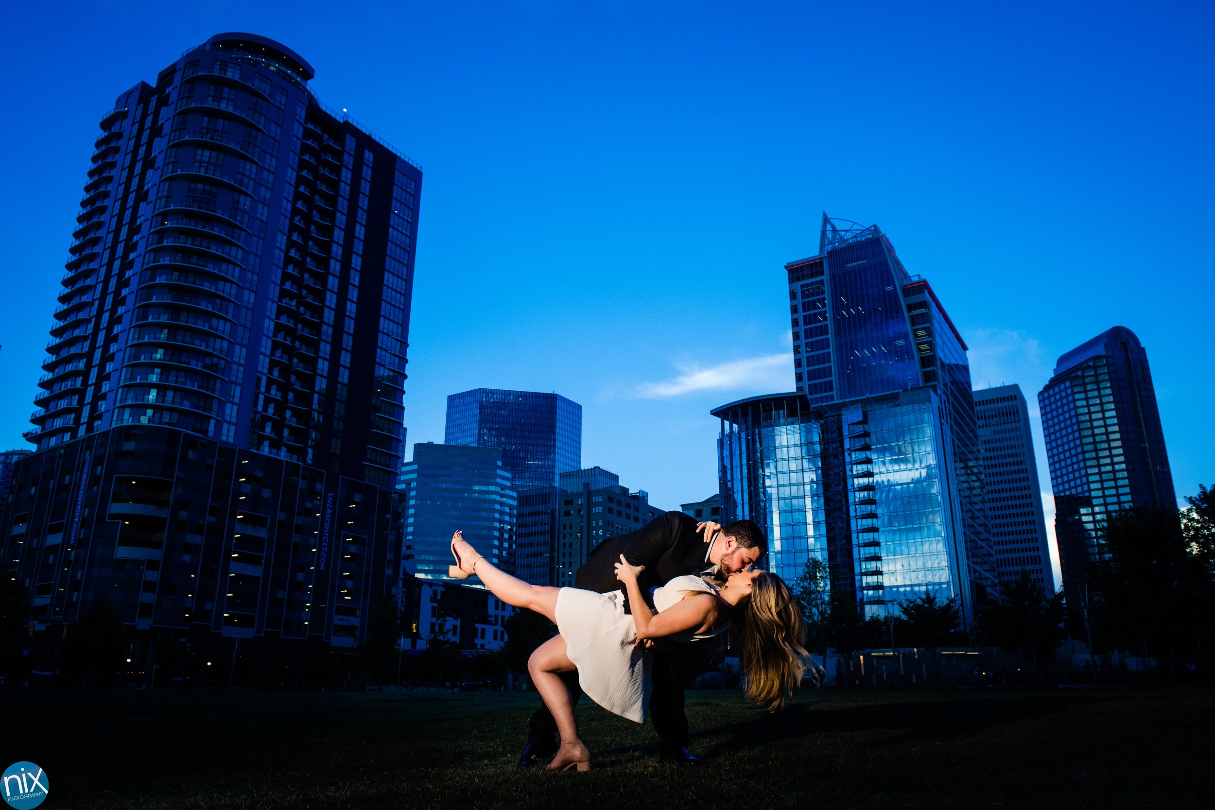 charlotte_skyline_engagment_photography_romare_beardon.jpg