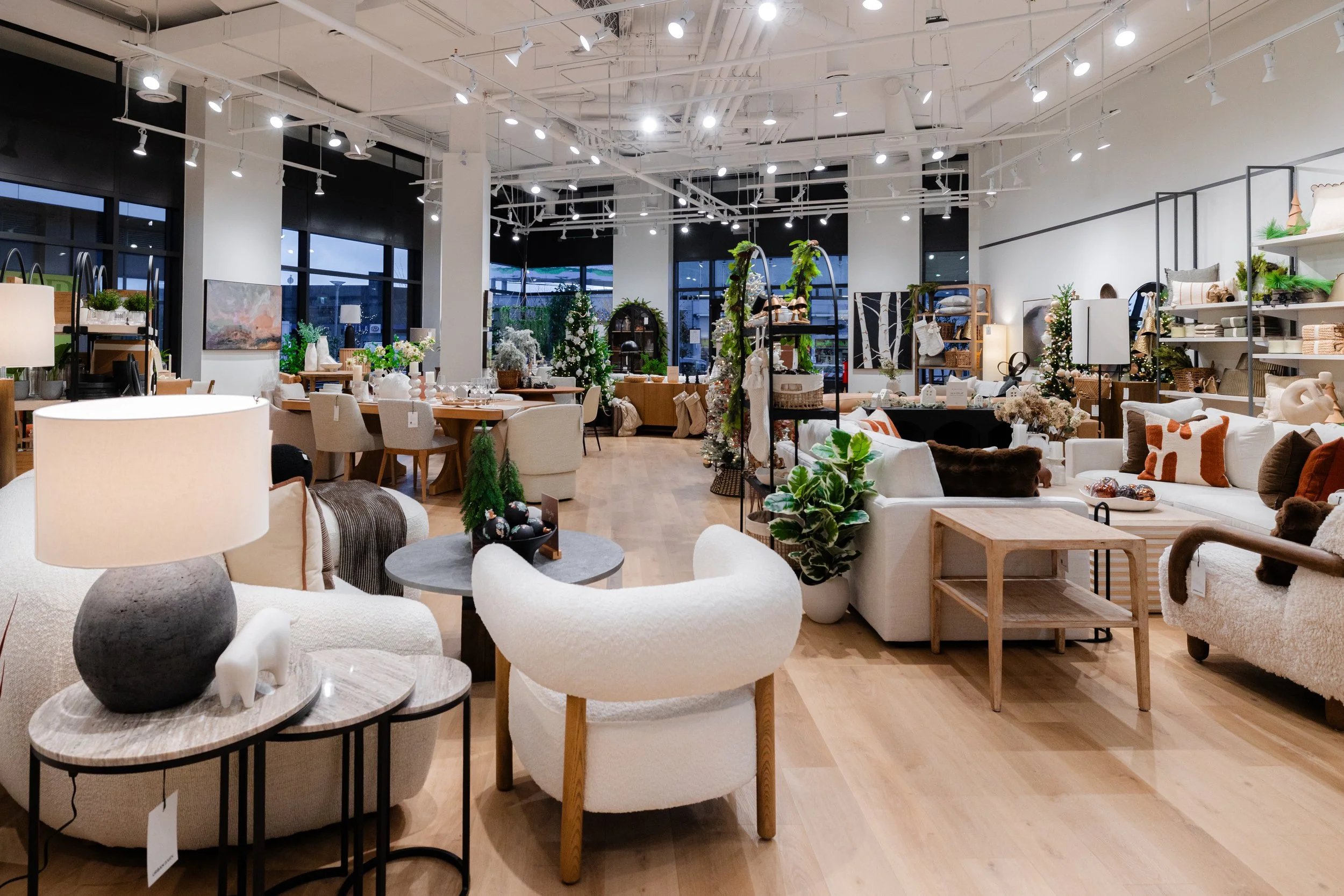 UrbanBarnWestVan-27.jpg