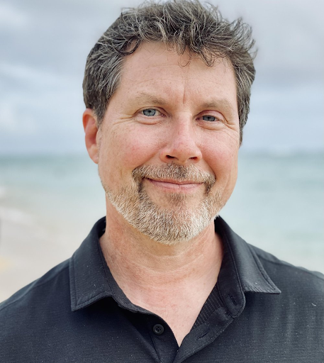 Therapist Jon-Eric Steinbomer in Austin, TX specializing in mind-body therapy, burnout, and life transitions