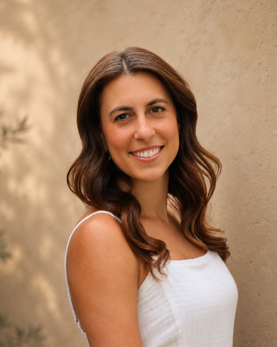 Therapist Anna Lipkin in Texas specializing in somatic therapy, anxiety, and nervous system regulation