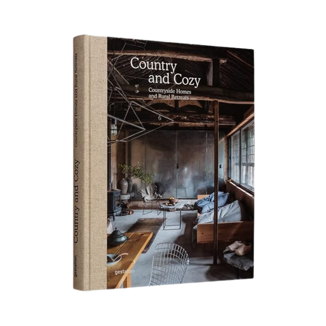 Country and Cozy: Countryside Homes and Rural Retreats