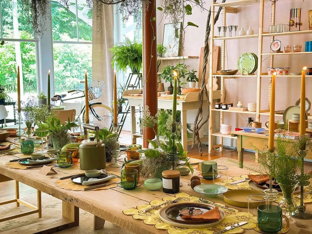 A Good Conversation: The Hosting Company