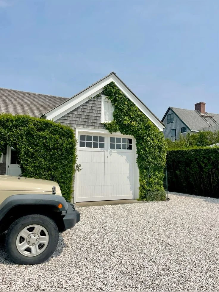 Nantucket houses.jpg