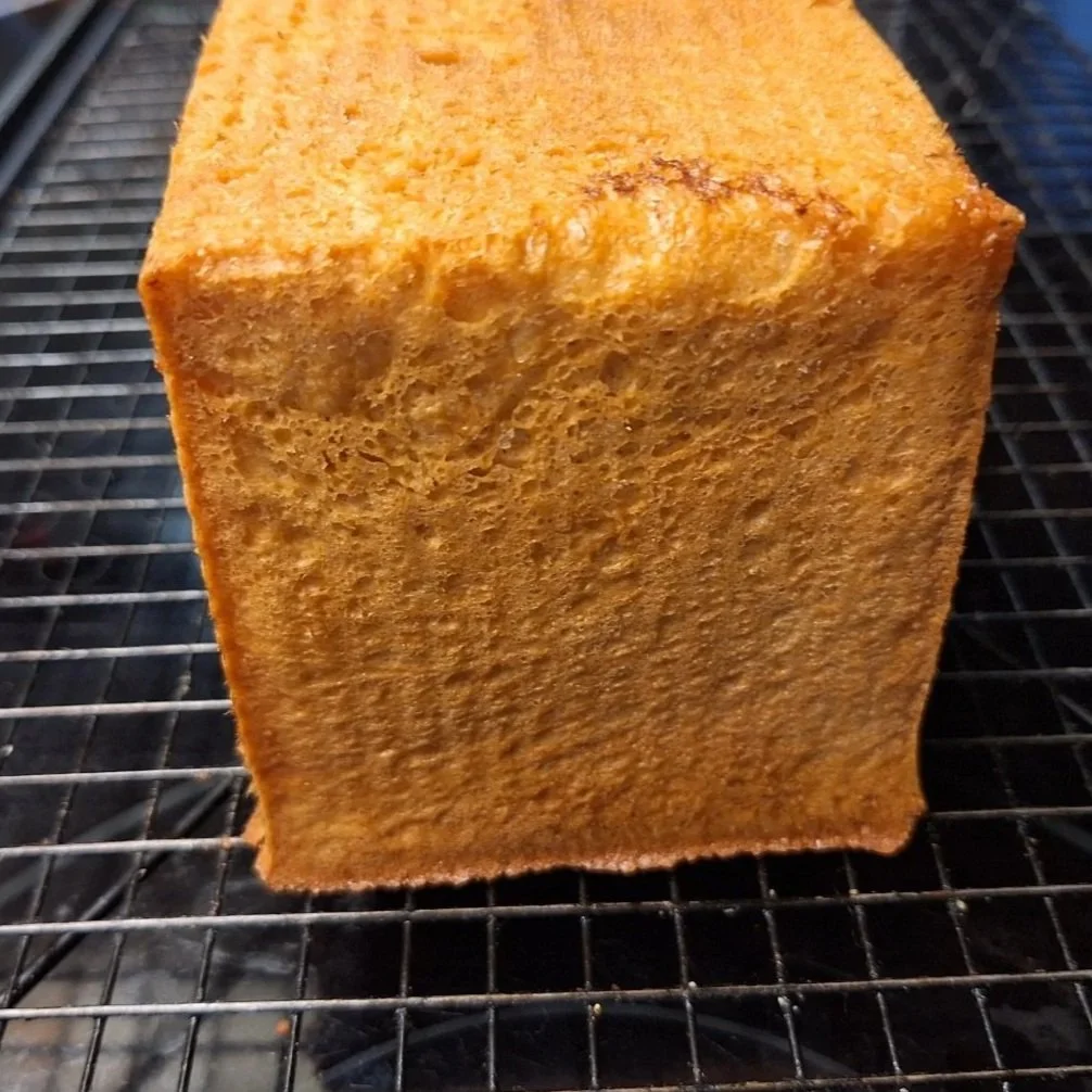 The Perfect Pullman: Overnight Sandwich Bread 