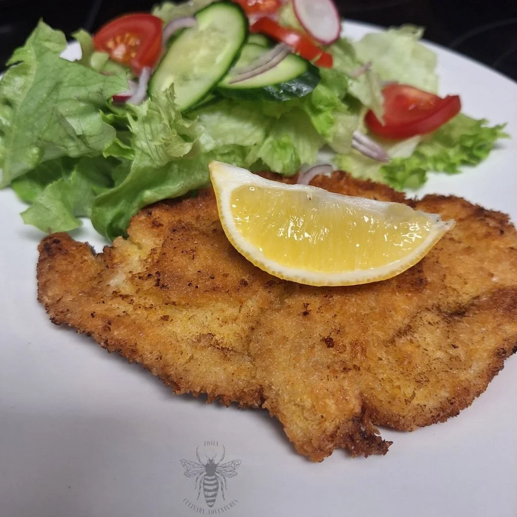 chicken schnitzel 1.jpg