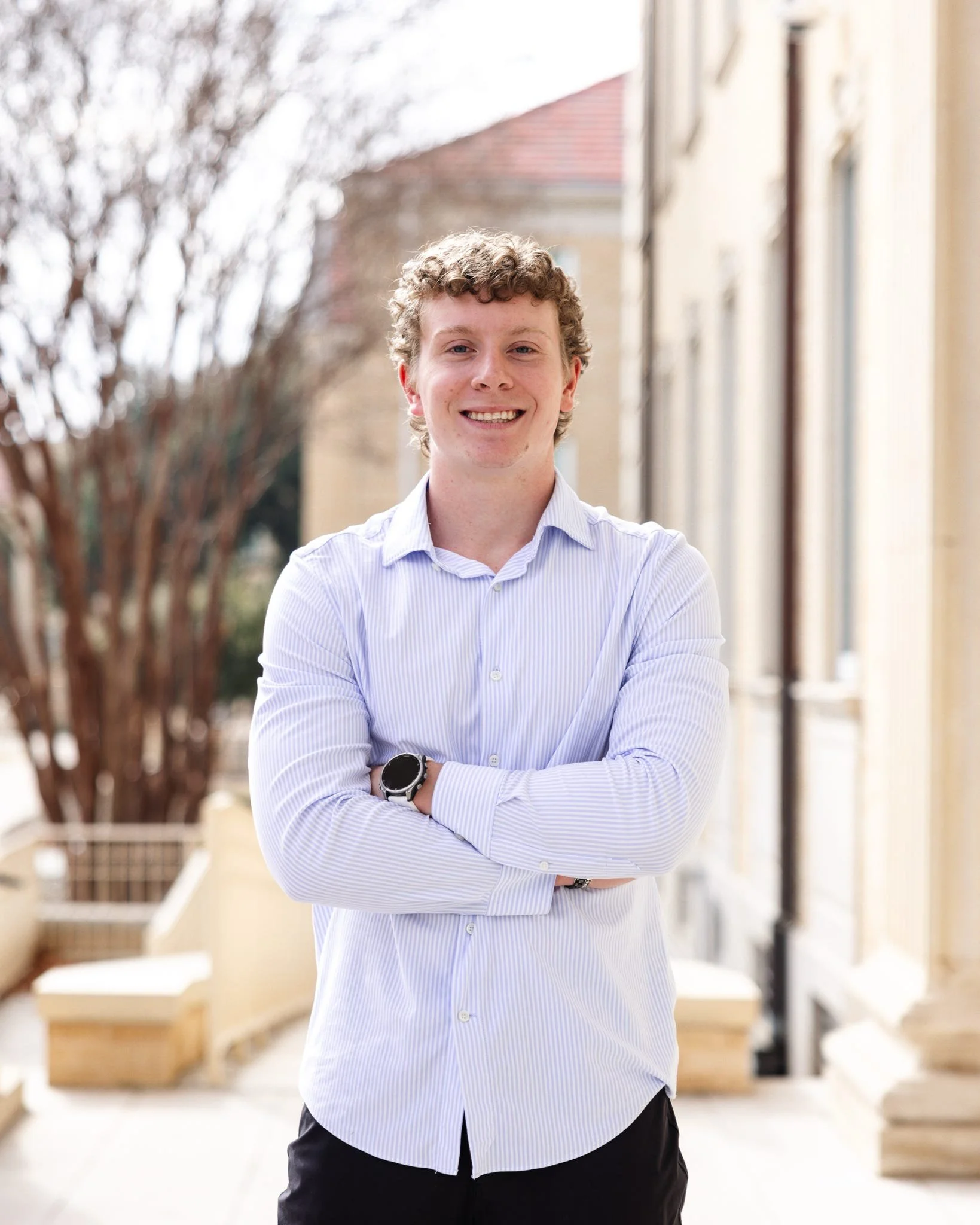 Henry Smith, Account Executive (Blue Team)