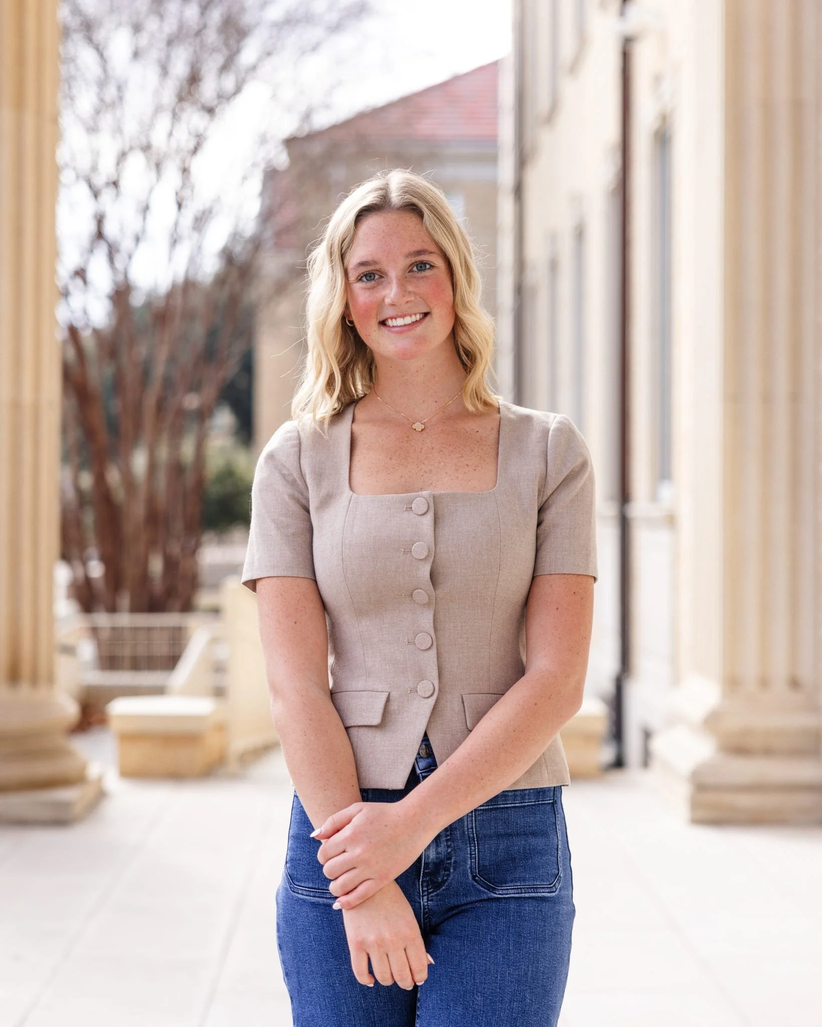 Lilly Bundrant, Copywriter (Yellow Team)