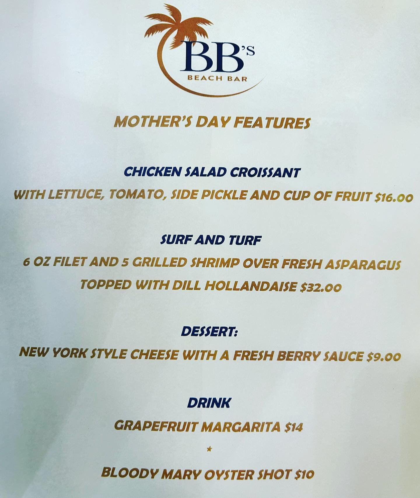 Getting ready for Mother&rsquo;s Day on the beach at BB&rsquo;s!
❤️🍽️🥂☀️🌴