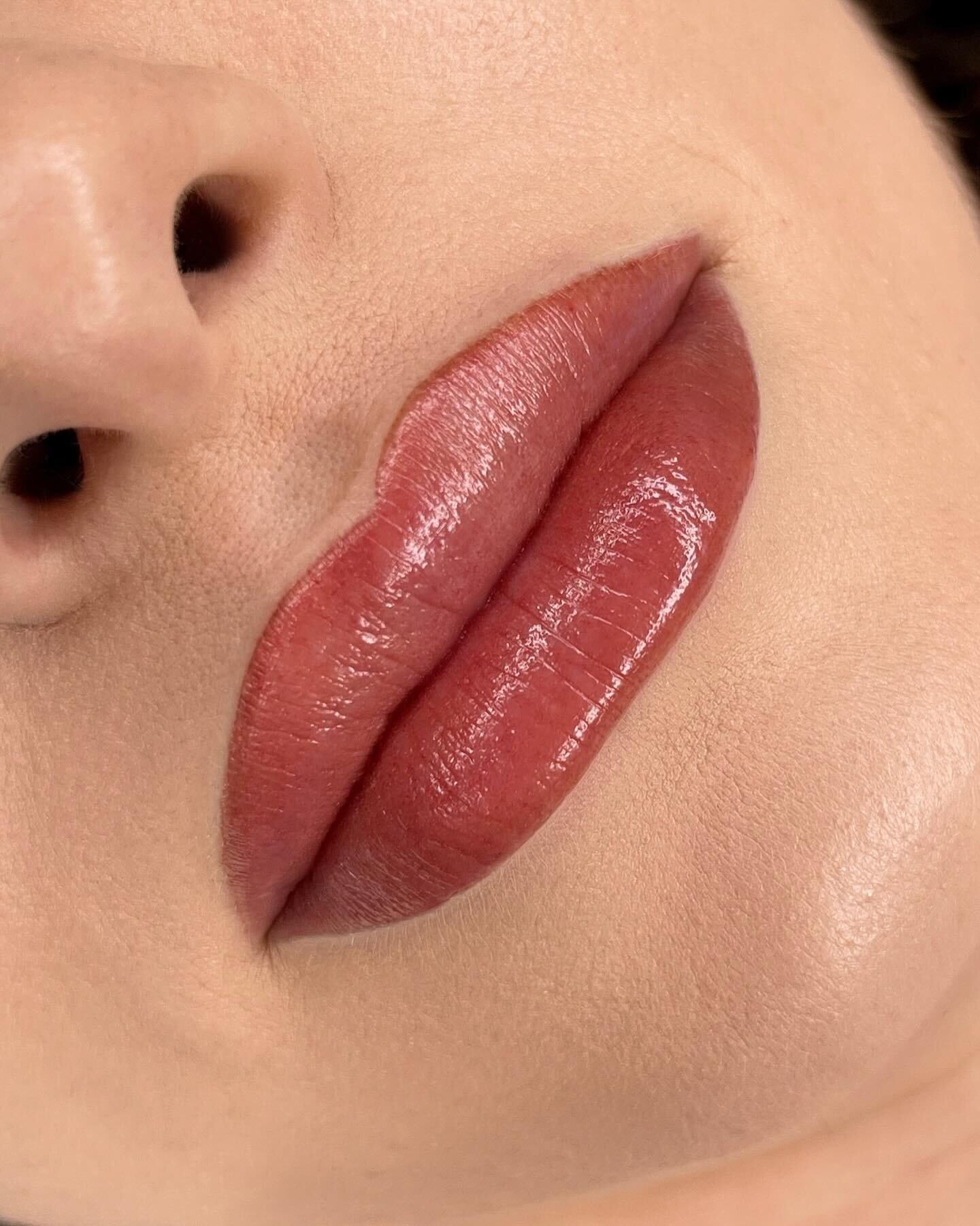 Embrace the beauty of a natural lip blush cosmetic tattoo procedure. Say goodbye to constant lipstick touch-ups and smudging. 

Enhance your lips with a subtle, long-lasting tint that complements your unique style, allowing you to confidently conquer