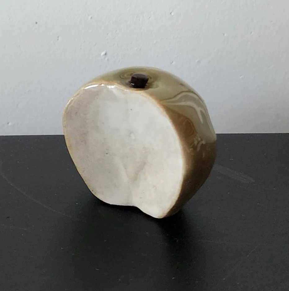 Fruit Anatomy, Apple, clay, 4 x 4 cm