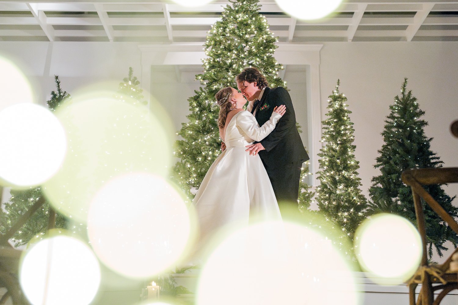 The-Venue-at-Oak-Place-Winter-Editorial-52.jpg
