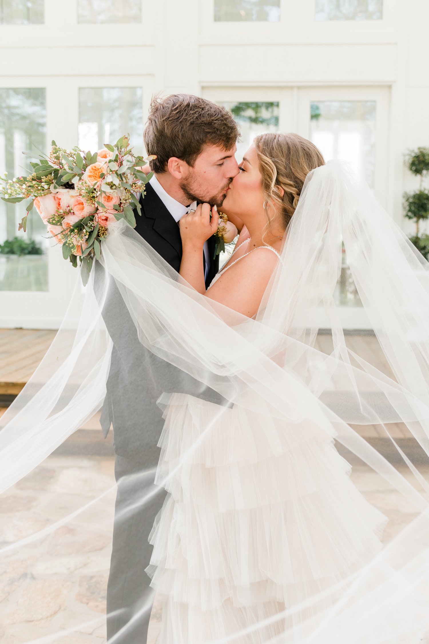 Glass-House-Editorial-Wedding-16.jpg