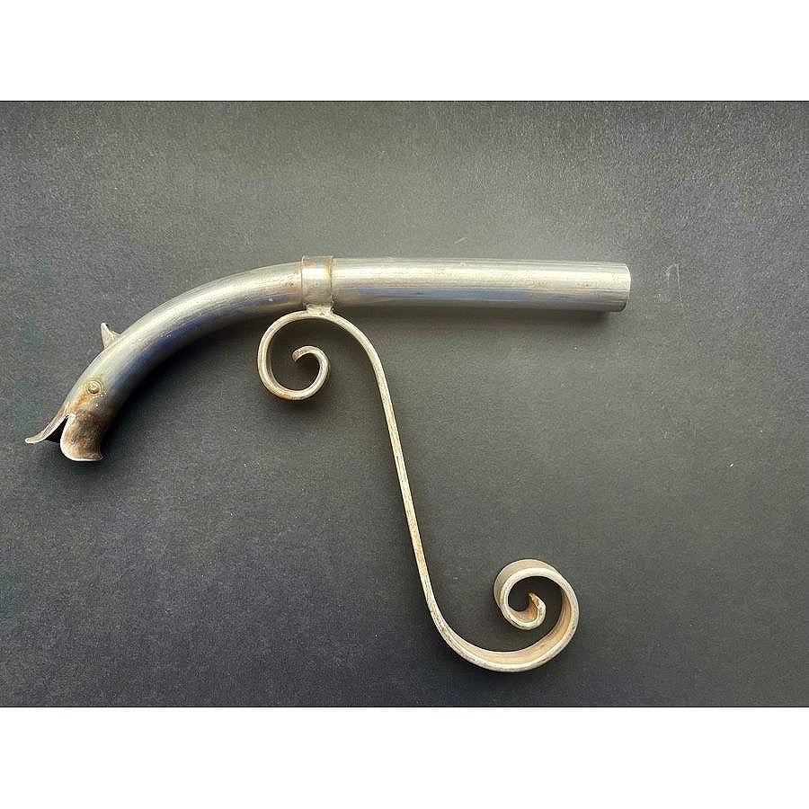 ANTIQUE IRON SPOUT