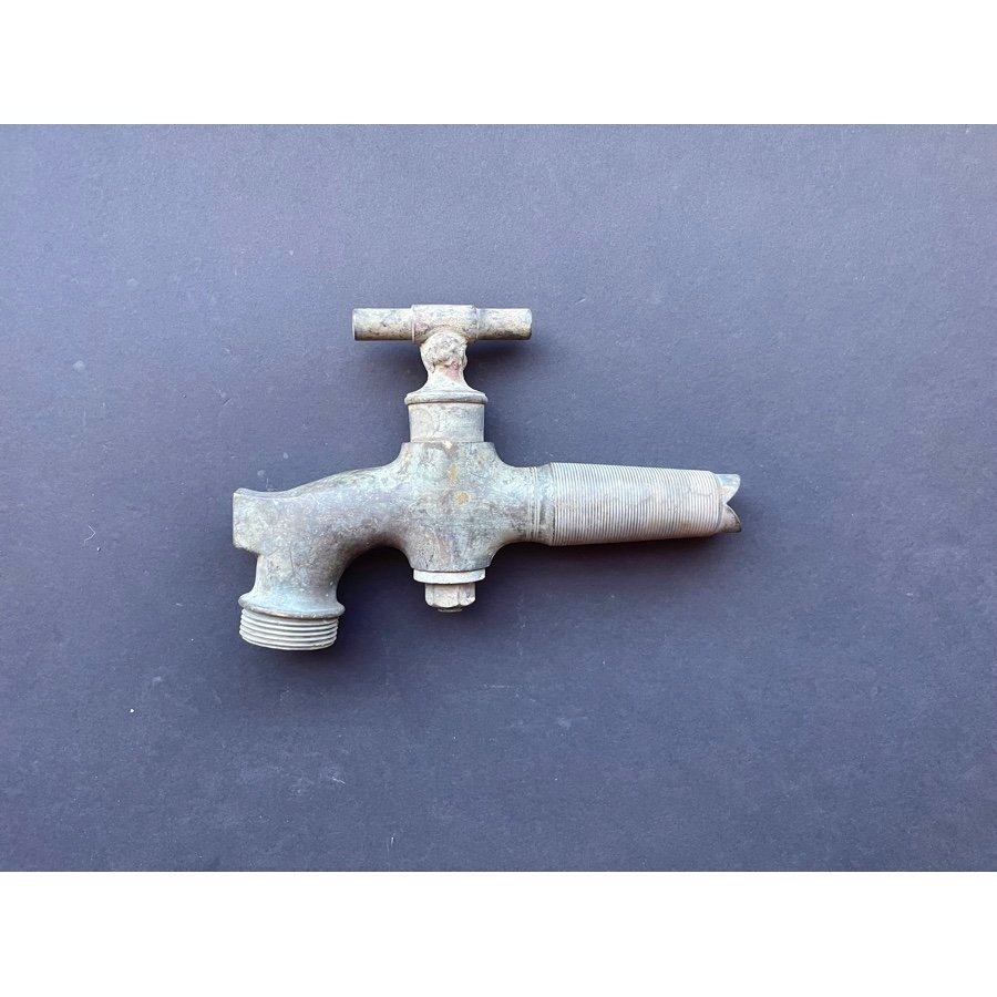 ANTIQUE BRASS SPIGOT