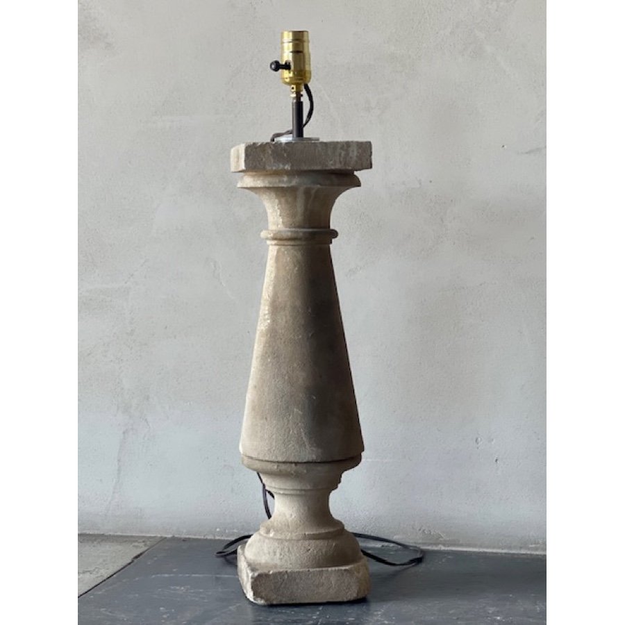 PRECAST BALUSTER LAMP