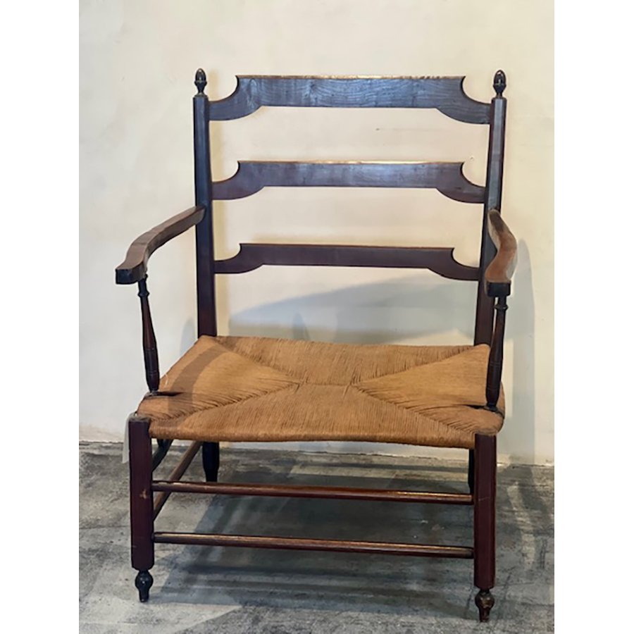 ANTIQUE FRENCH CHAIR