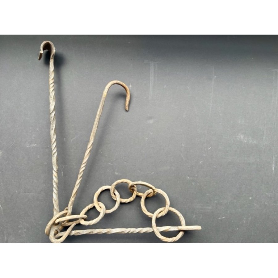 WROUGHT IRON CHAIN &amp; HOOK