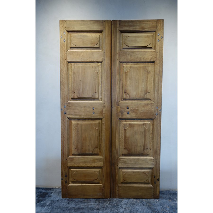 ANTIQUE PAIR OF DOORS